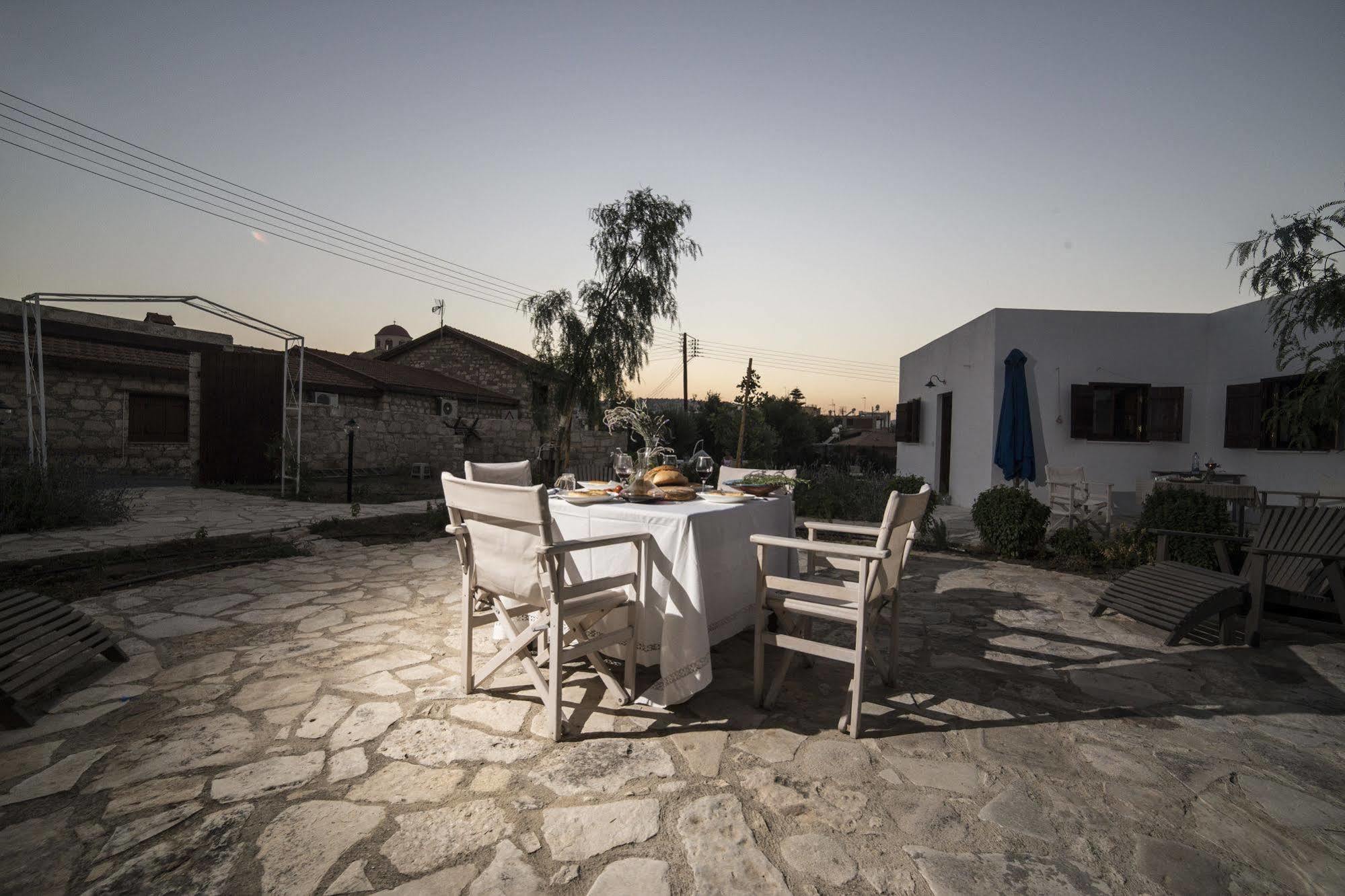 Meleni Cottage Houses Parekklisia Exterior foto
